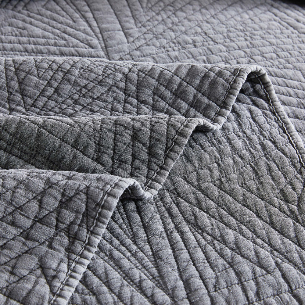 Dancing Triangles Stonewashed Cotton Quilt Set - Quahog Bay Bedding