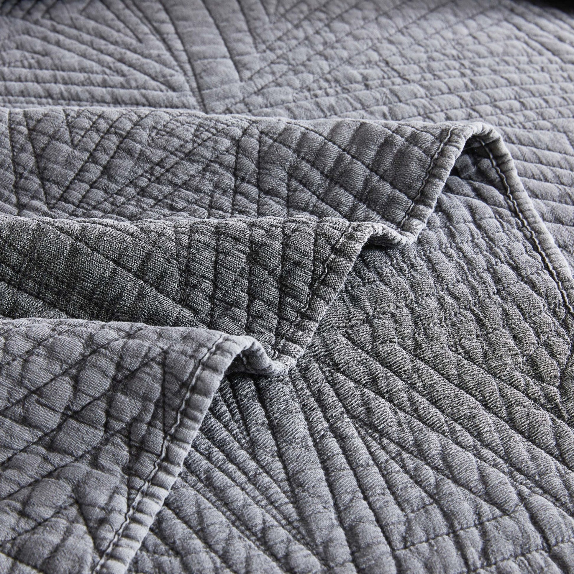 Dancing Triangles Stonewashed Cotton Quilt Set - Quahog Bay Bedding