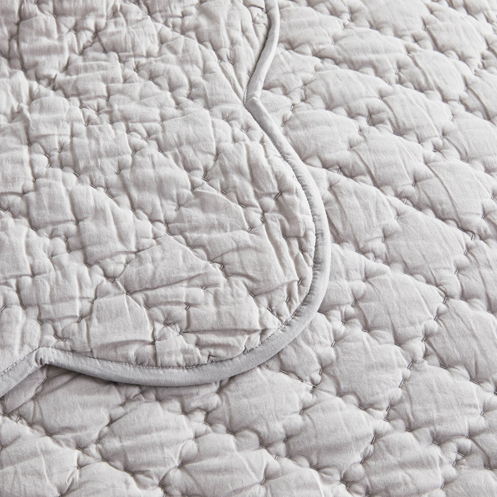 Diamond Scalloped Edge 100% Cotton Voile Hand Stitched Quilt Set 3PC - Quahog Bay Bedding