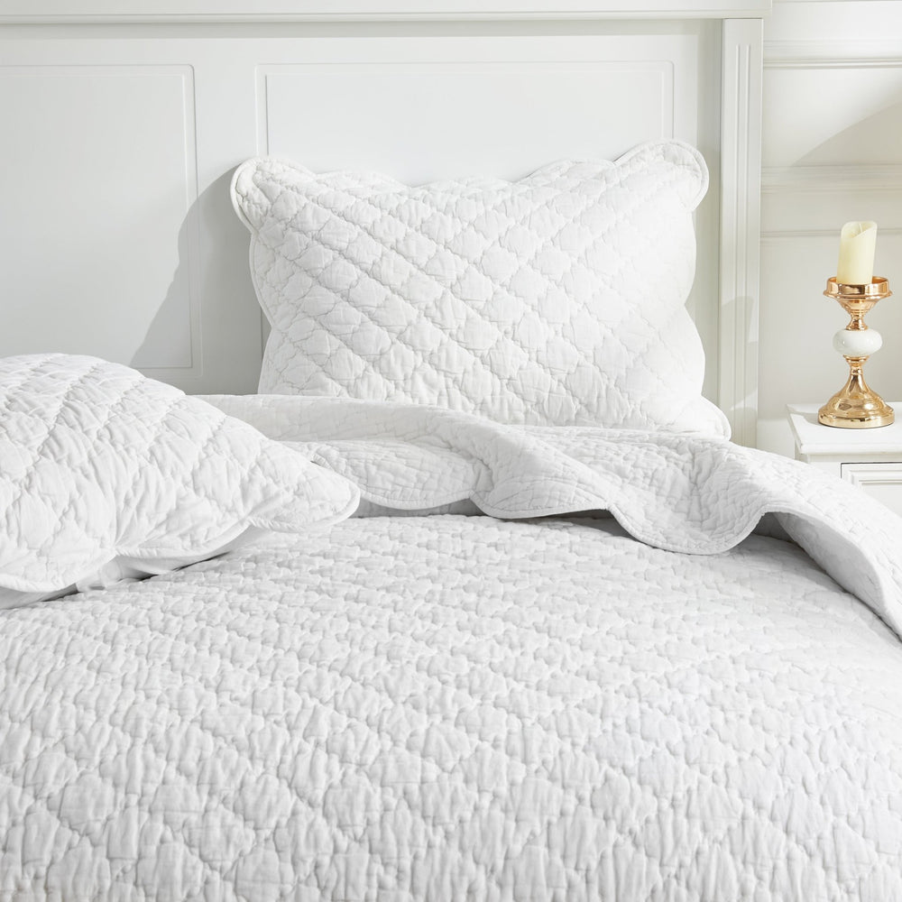 Diamond Scalloped Edge 100% Cotton Voile Hand Stitched Quilt Set 3PC - Quahog Bay Bedding