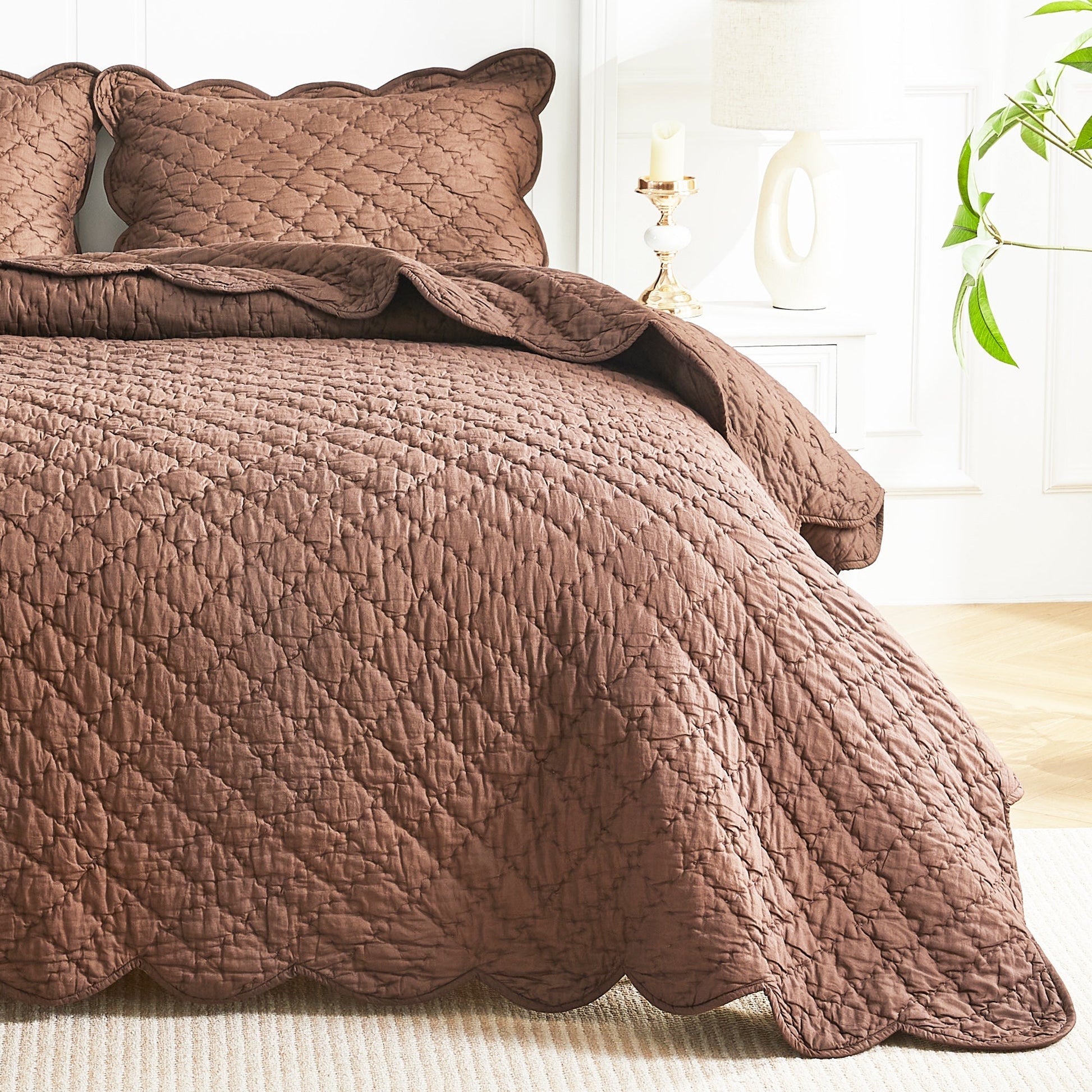 Diamond Scalloped Edge 100% Cotton Voile Hand Stitched Quilt Set 3PC - Quahog Bay Bedding