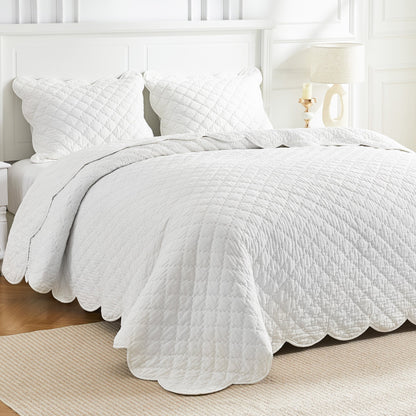 Diamond Scalloped Edge 100% Cotton Voile Hand Stitched Quilt Set 3PC - Quahog Bay Bedding