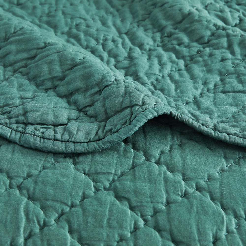 Diamond Scalloped Edge 100% Cotton Voile Hand Stitched Quilt Set 3PC - Quahog Bay Bedding