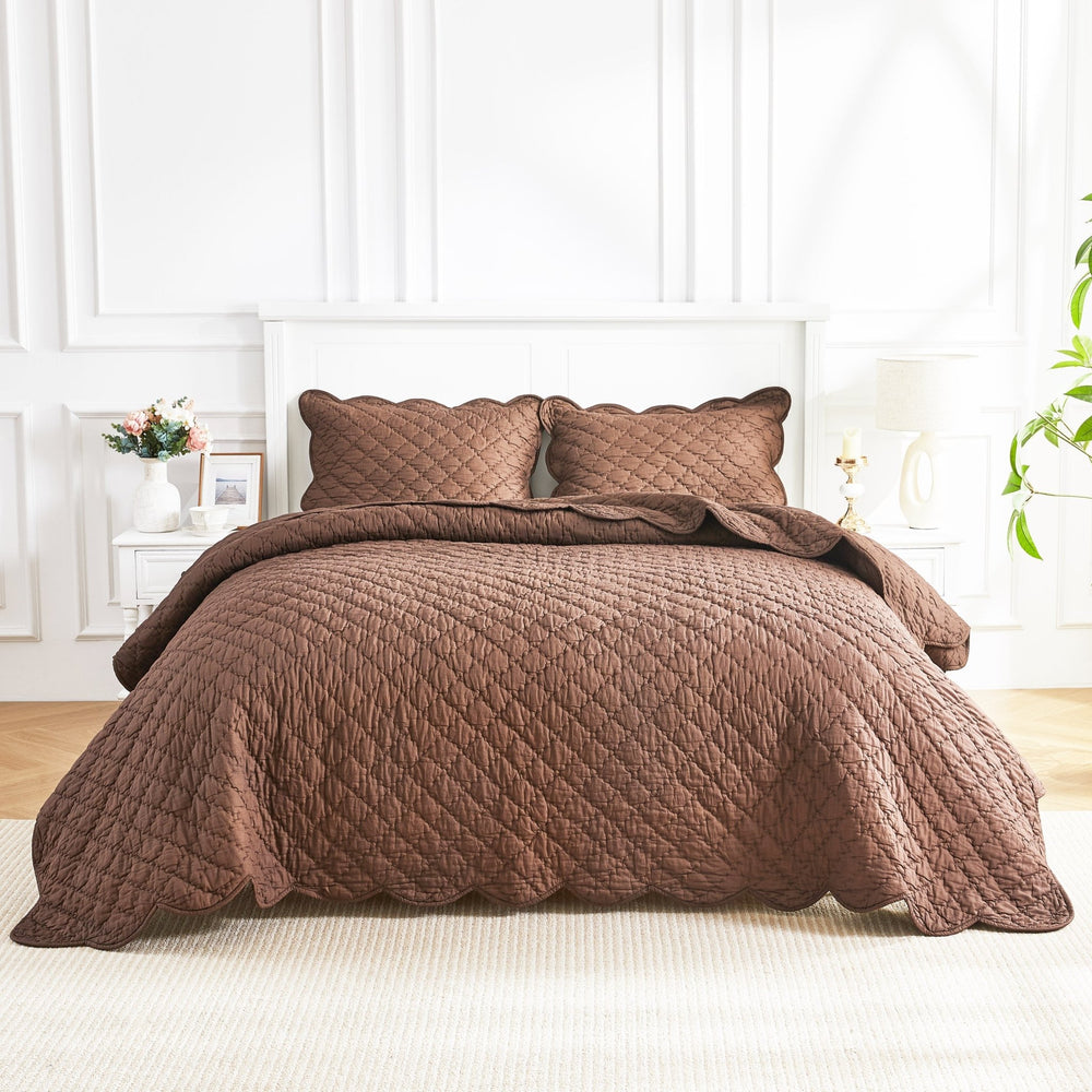 Diamond Scalloped Edge 100% Cotton Voile Hand Stitched Quilt Set 3PC - Quahog Bay Bedding
