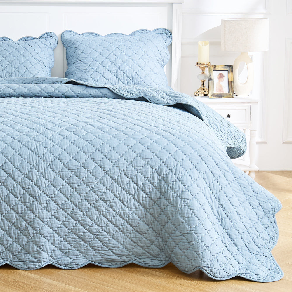 Diamond Scalloped Edge 100% Cotton Voile Hand Stitched Quilt Set 3PC - Quahog Bay Bedding