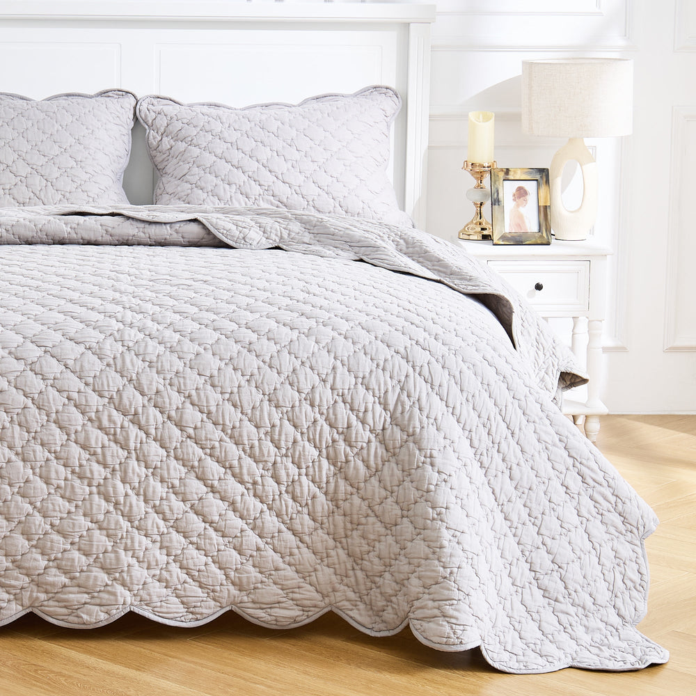 Diamond Scalloped Edge 100% Cotton Voile Hand Stitched Quilt Set 3PC - Quahog Bay Bedding