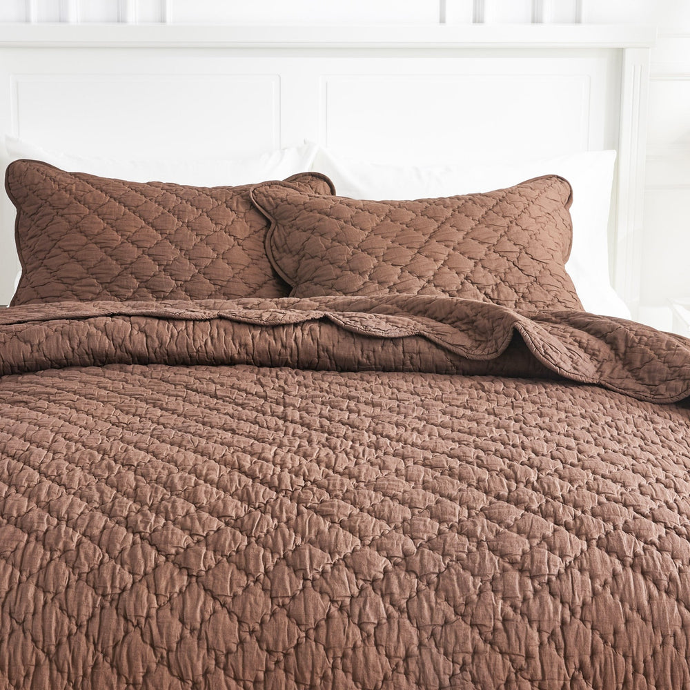 Diamond Scalloped Edge 100% Cotton Voile Hand Stitched Quilt Set 3PC - Quahog Bay Bedding