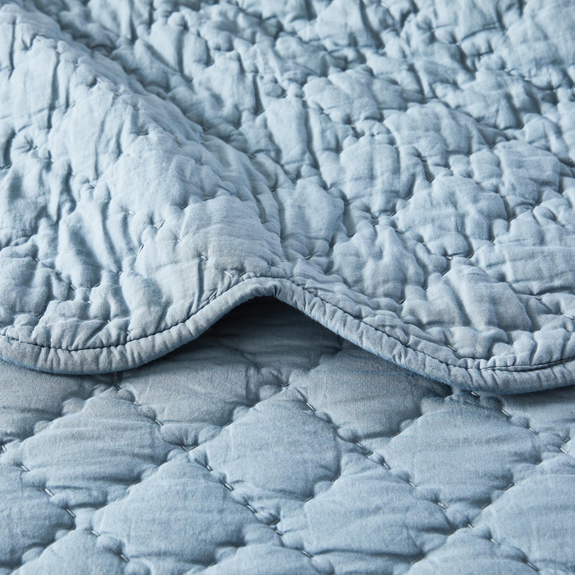 Diamond Scalloped Edge 100% Cotton Voile Hand Stitched Quilt Set 3PC - Quahog Bay Bedding
