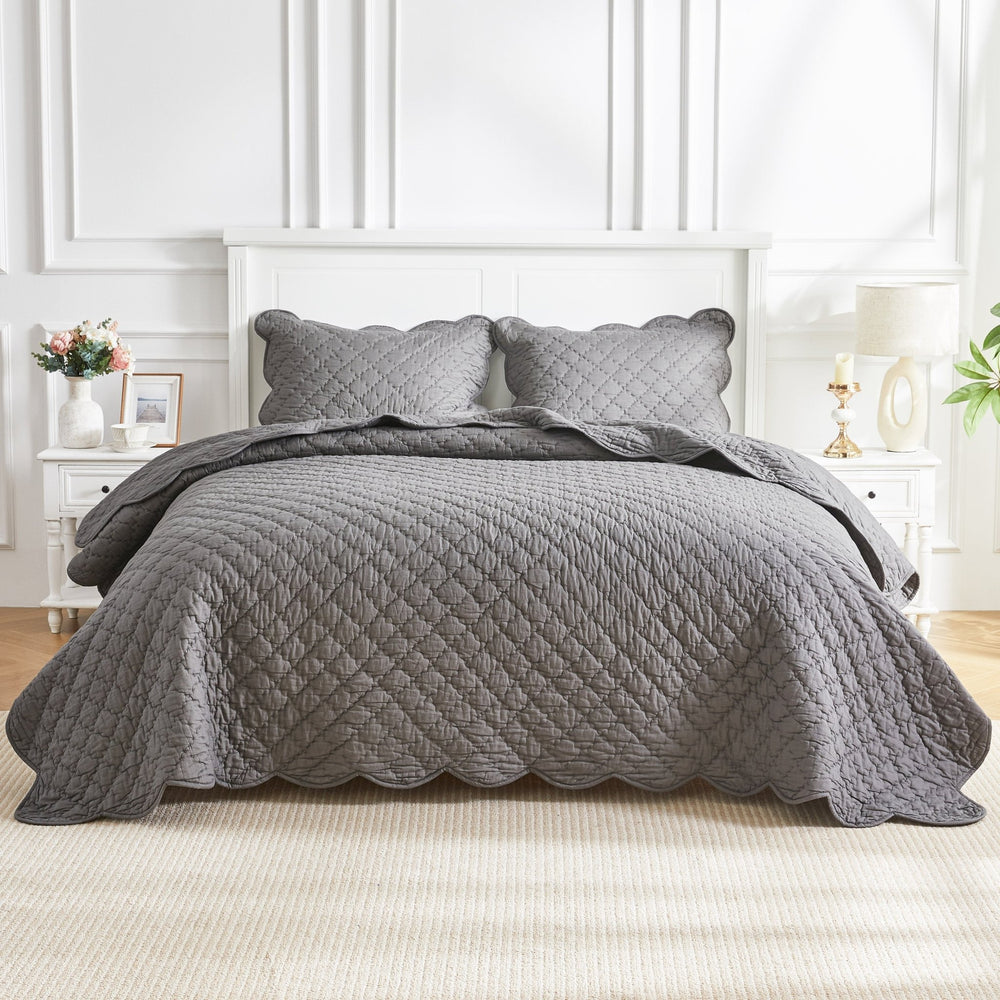 Diamond Scalloped Edge 100% Cotton Voile Hand Stitched Quilt Set 3PC - Quahog Bay Bedding