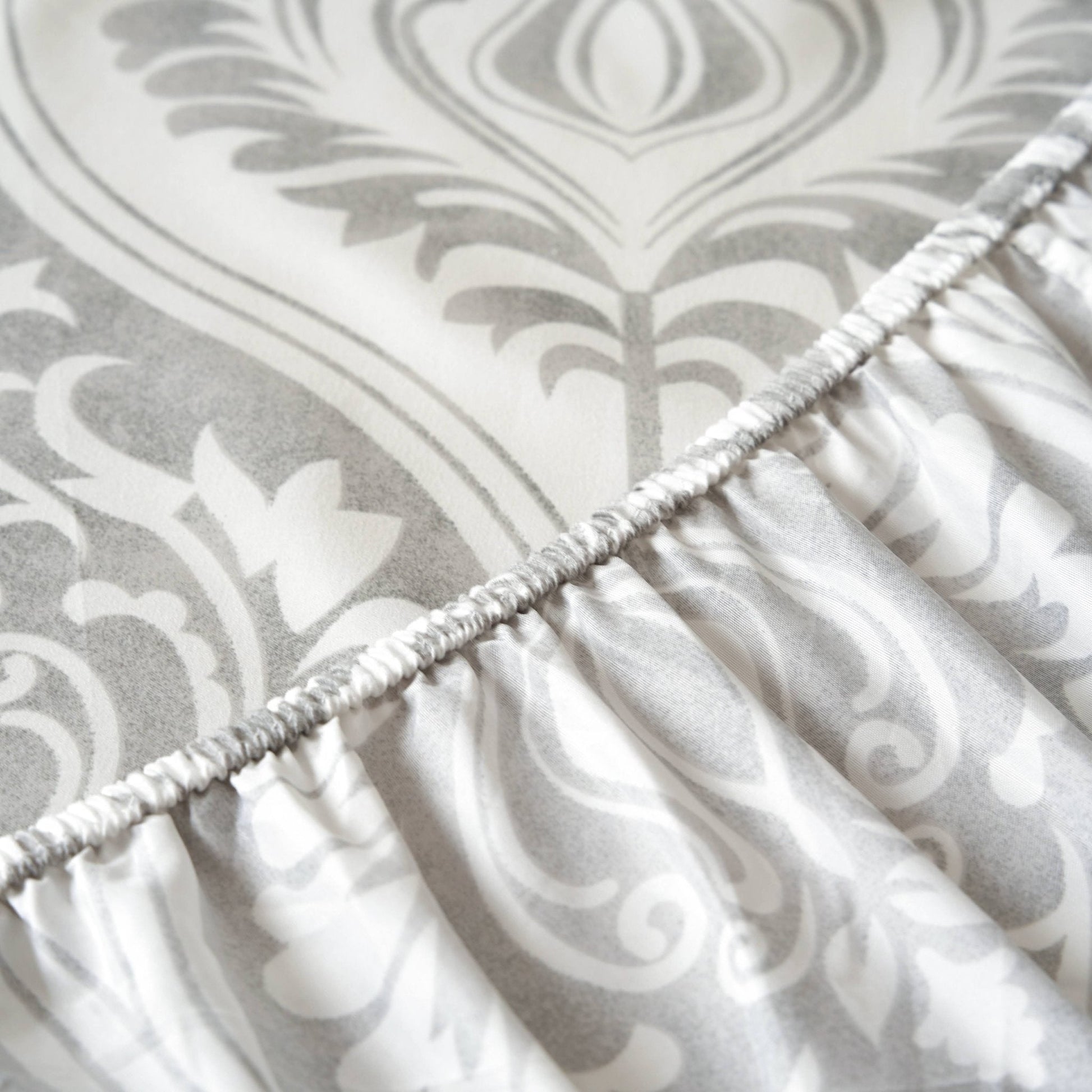 Dreamy Moon Sky Ogee Damask Heather Gray White Bed Sheet Set - Quahog Bay Bedding