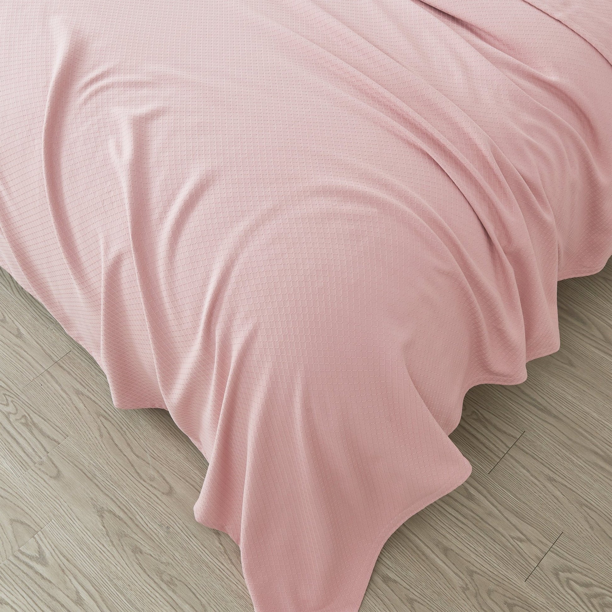 Egyptian Cotton Diamond Blanket - Quahog Bay Bedding