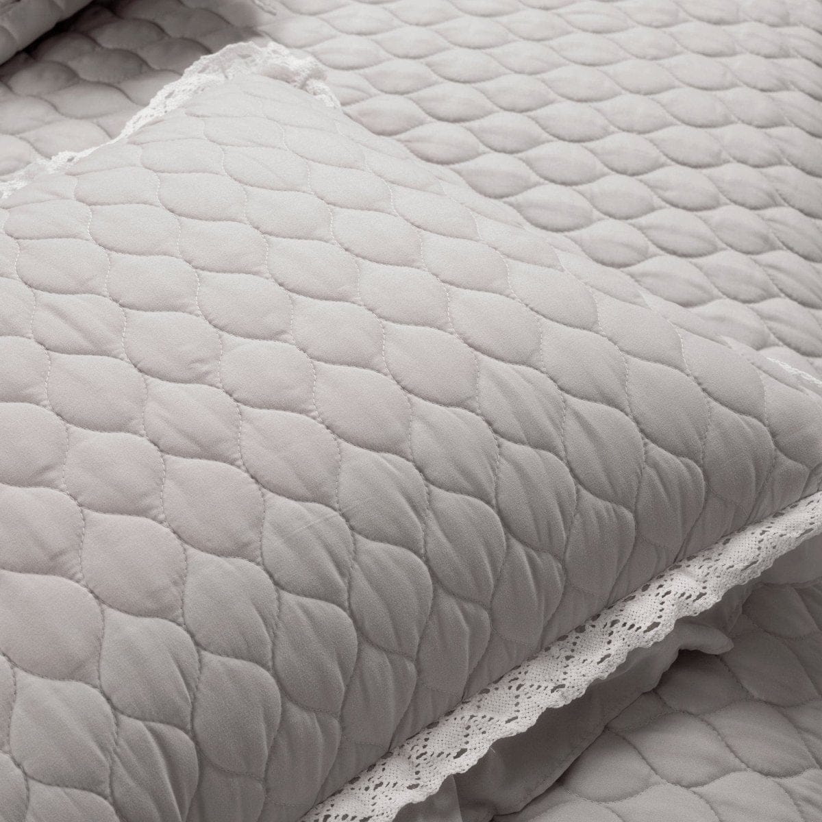Ella Ruffle Lace 3PC Quilt Set | 100% Cotton | Coastal Cottage Bedding - Quahog Bay Bedding