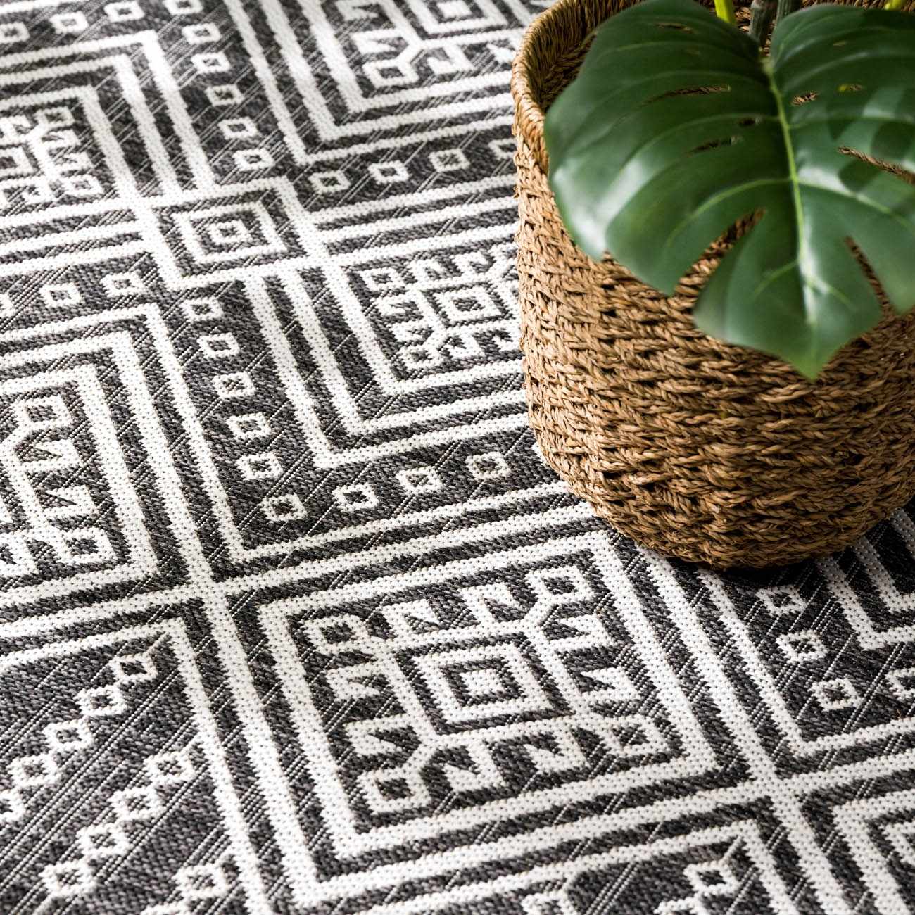 Frankville Black&White All Over Performance Rug - Quahog Bay Bedding