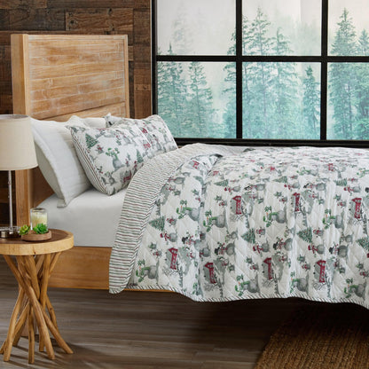 Christmas Printed Quilt - Christmas Themed Bedding