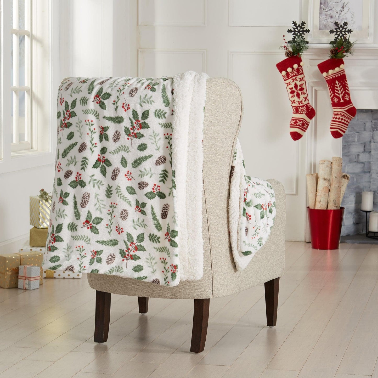 Christmas Sherpa Throw Blankets - Christmas Themed Quilts
