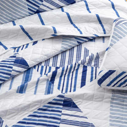Coastal Navy Stripe Quilt - Striped Coastal Quilts