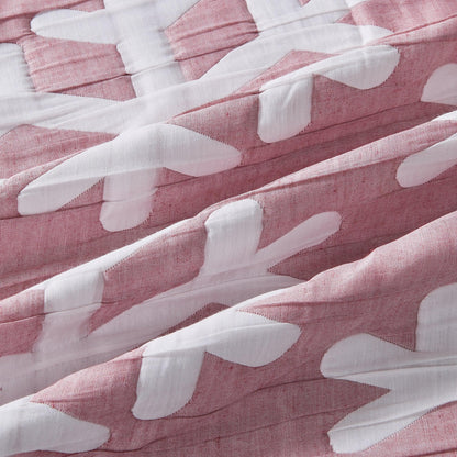 Matelassé Snowflake Quilt Set - Coastal Christmas Quilts