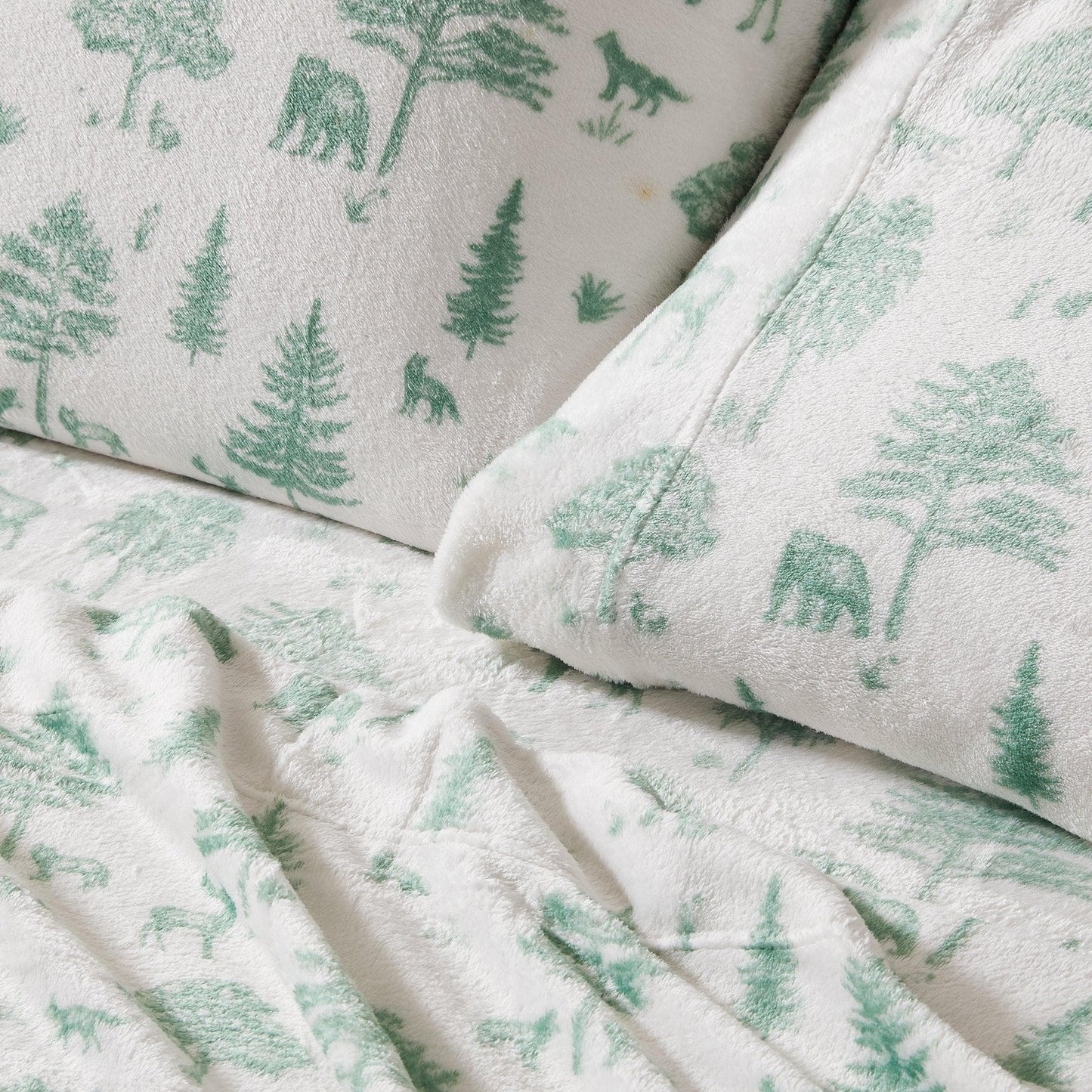 Velvet Luxe Printed Plush Sheet - Winter & Christmas Themed Bedding