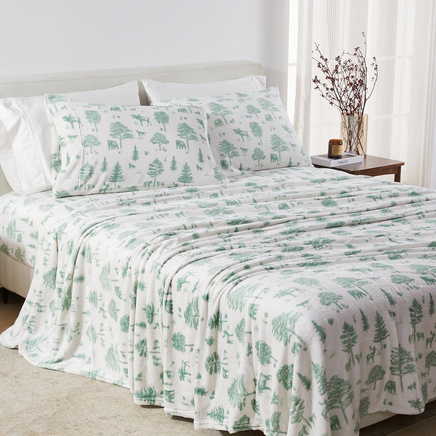 Velvet Luxe Printed Plush Sheet - Winter & Christmas Themed Bedding