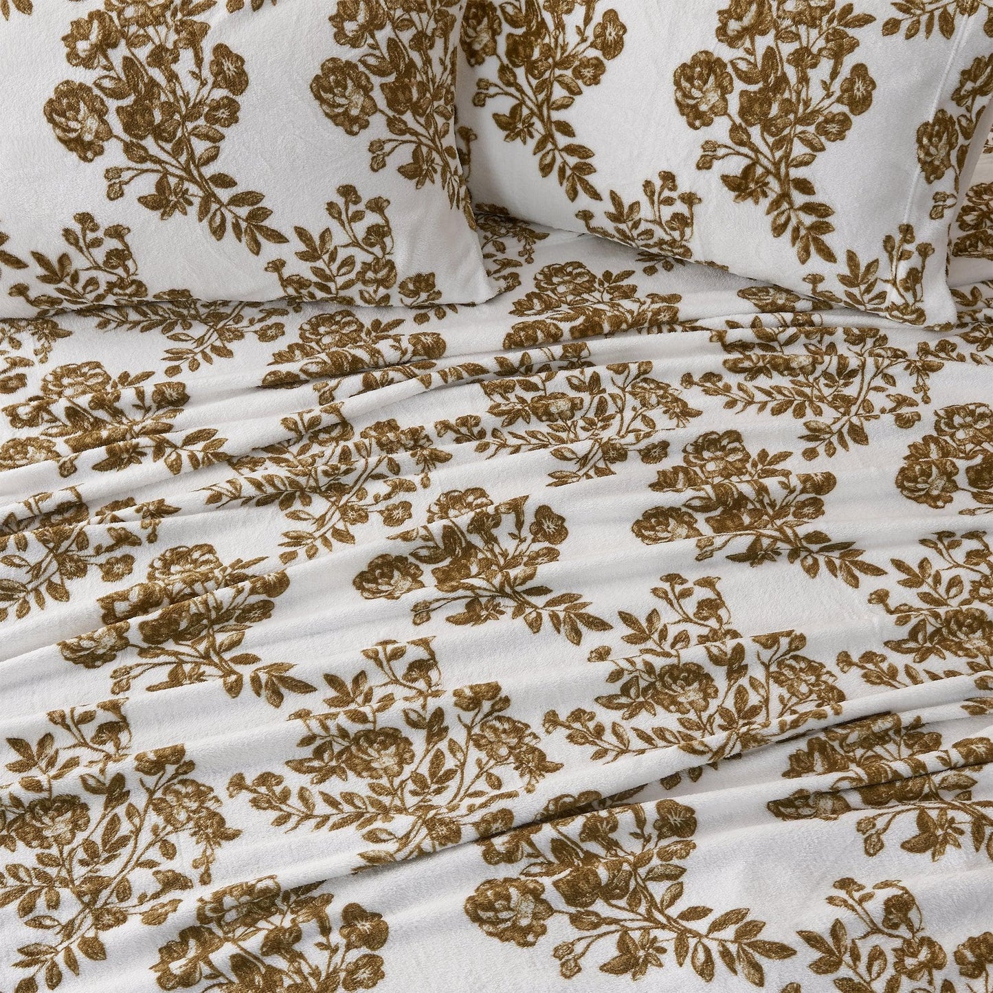 Velvet Luxe Printed Plush Sheet - Winter & Christmas Themed Bedding