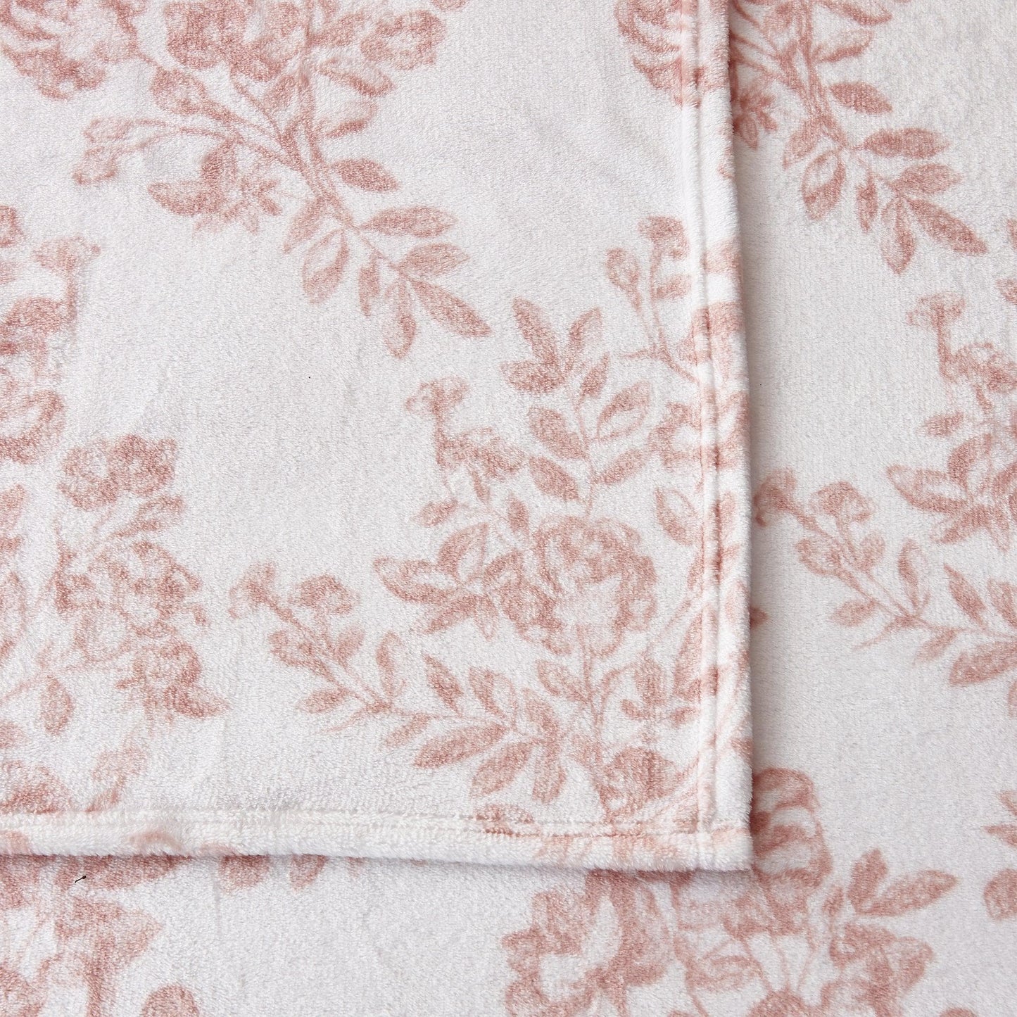 Velvet Luxe Printed Plush Sheet - Winter & Christmas Themed Bedding