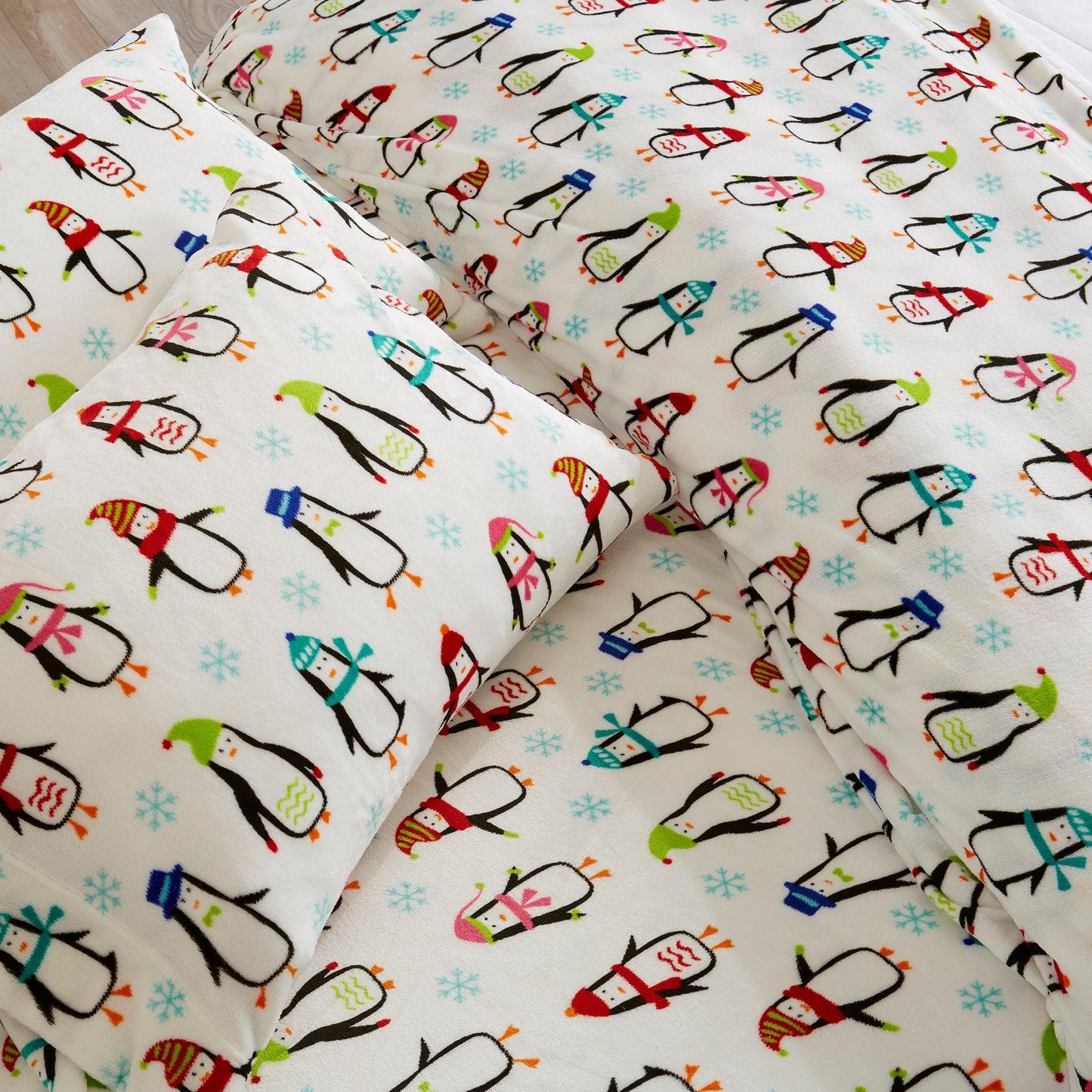 Velvet Luxe Printed Plush Sheet - Winter & Christmas Themed Bedding