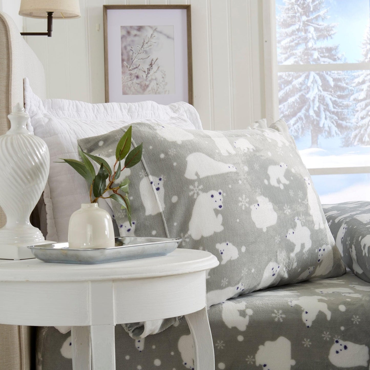 Velvet Luxe Printed Plush Sheet - Winter & Christmas Themed Bedding