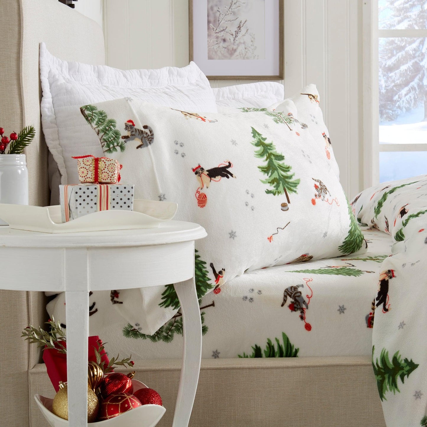 Velvet Luxe Printed Plush Sheet - Winter & Christmas Themed Bedding