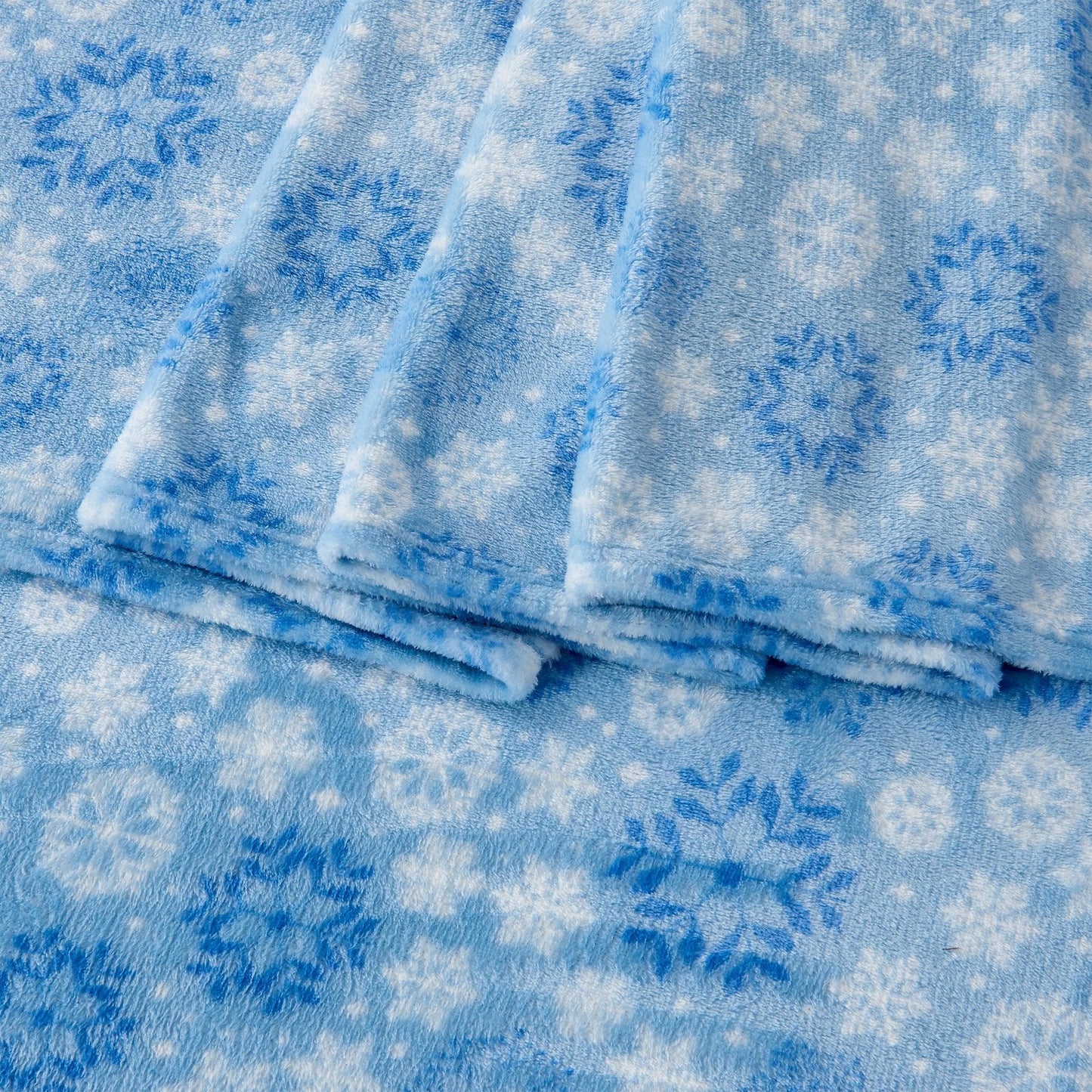 Velvet Luxe Printed Plush Sheet - Winter & Christmas Themed Bedding