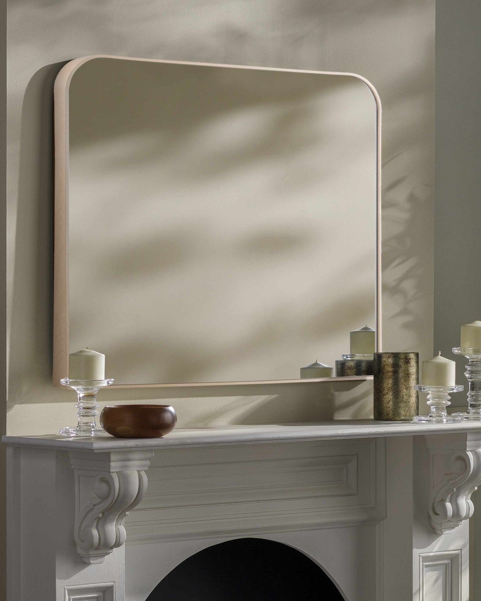 Grimisuat Dark Red Mirror - Quahog Bay Bedding