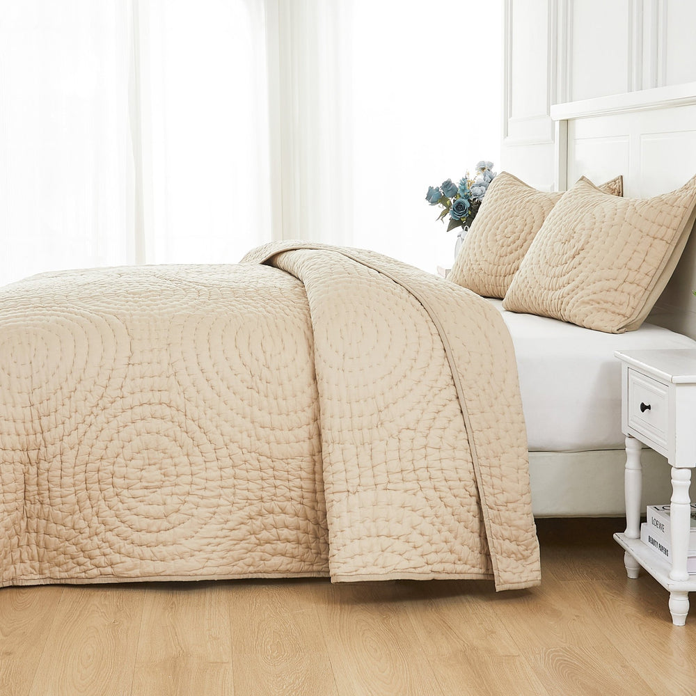 Halo Cotton Voile Hand Stitched Quilt Set - Quahog Bay Bedding