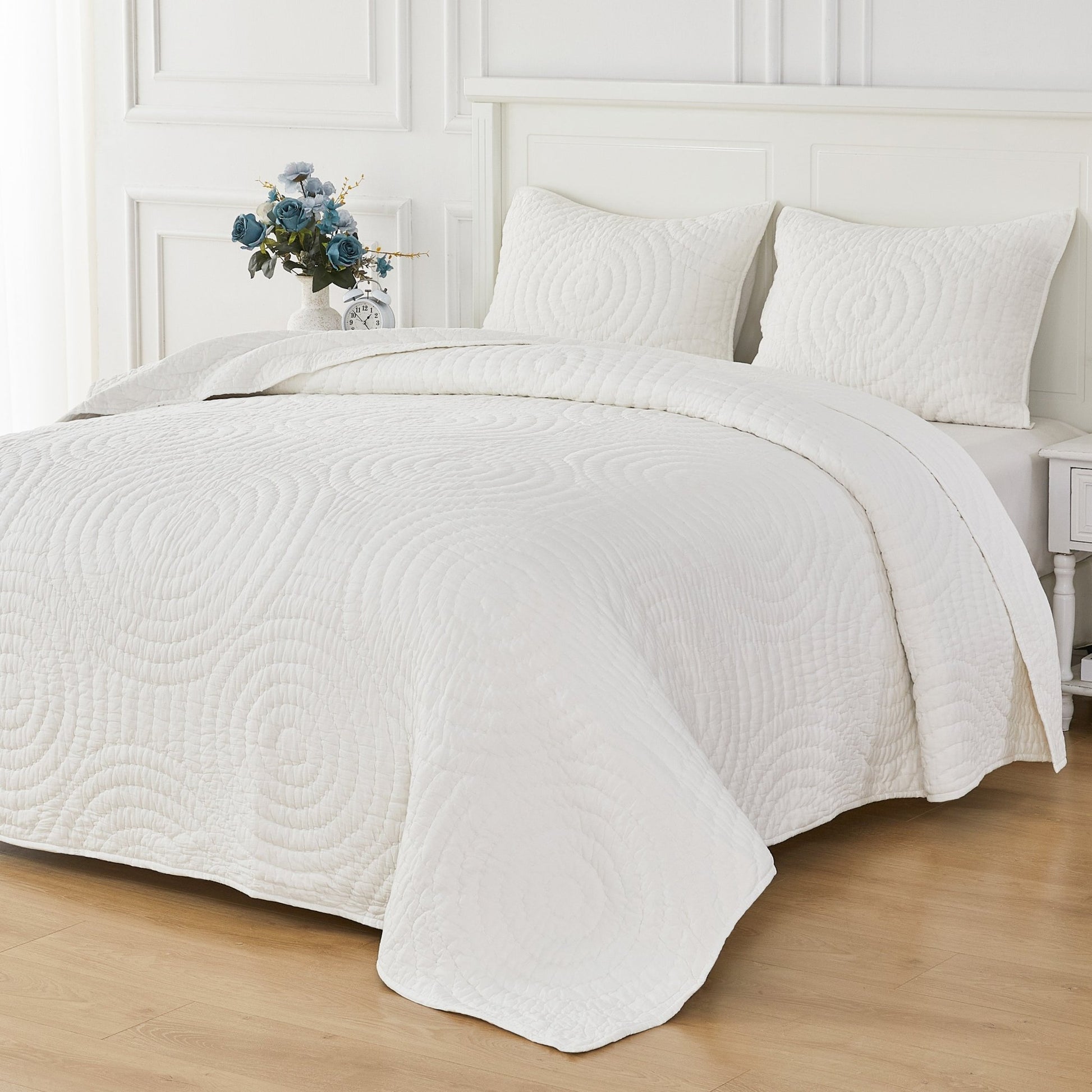 Halo Cotton Voile Hand Stitched Quilt Set - Quahog Bay Bedding