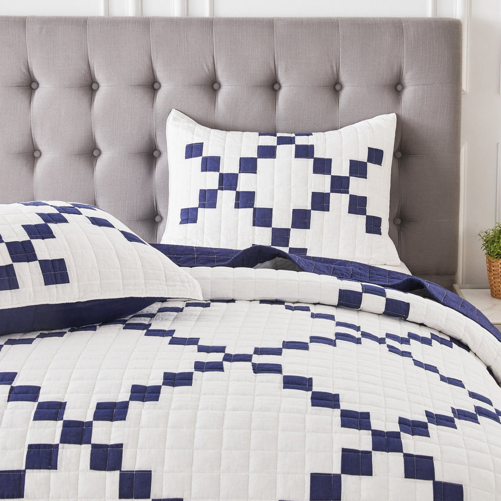 Irish Chain Patchwork Cotton Quilt Set - 100% Cotton - Quahog Bay Bedding