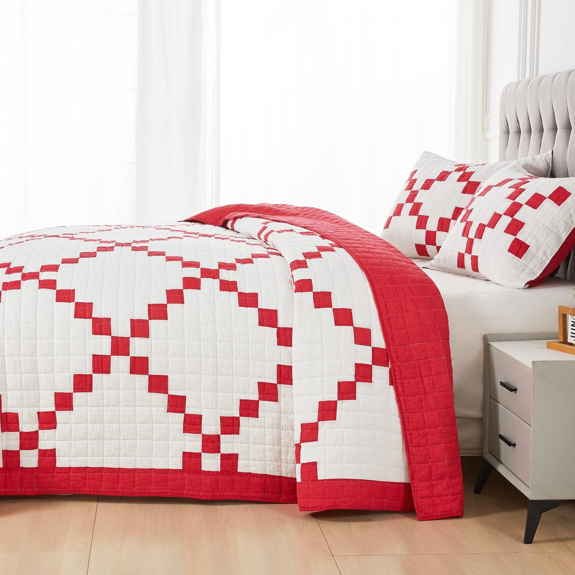Irish Chain Patchwork Cotton Quilt Set - 100% Cotton - Quahog Bay Bedding