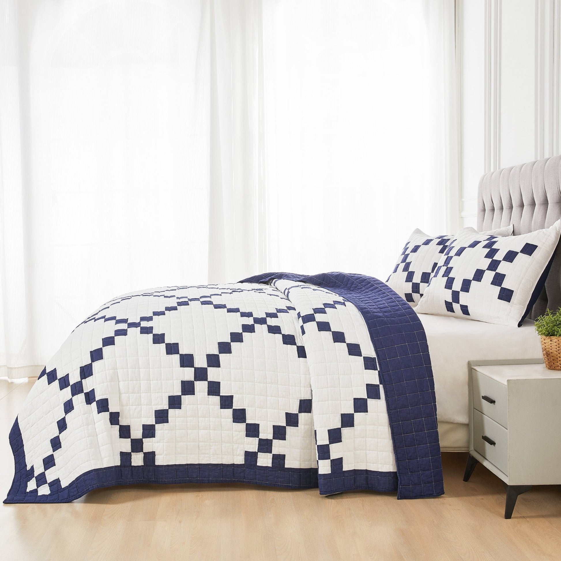 Irish Chain Patchwork Cotton Quilt Set - 100% Cotton - Quahog Bay Bedding