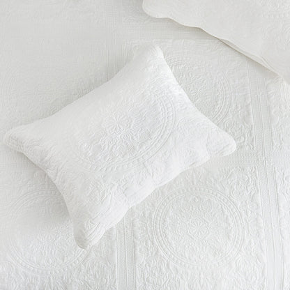 Isabella Cotton Quilt Set - White - Stunning Medallions And Scalloped Edges - Quahog Bay Bedding