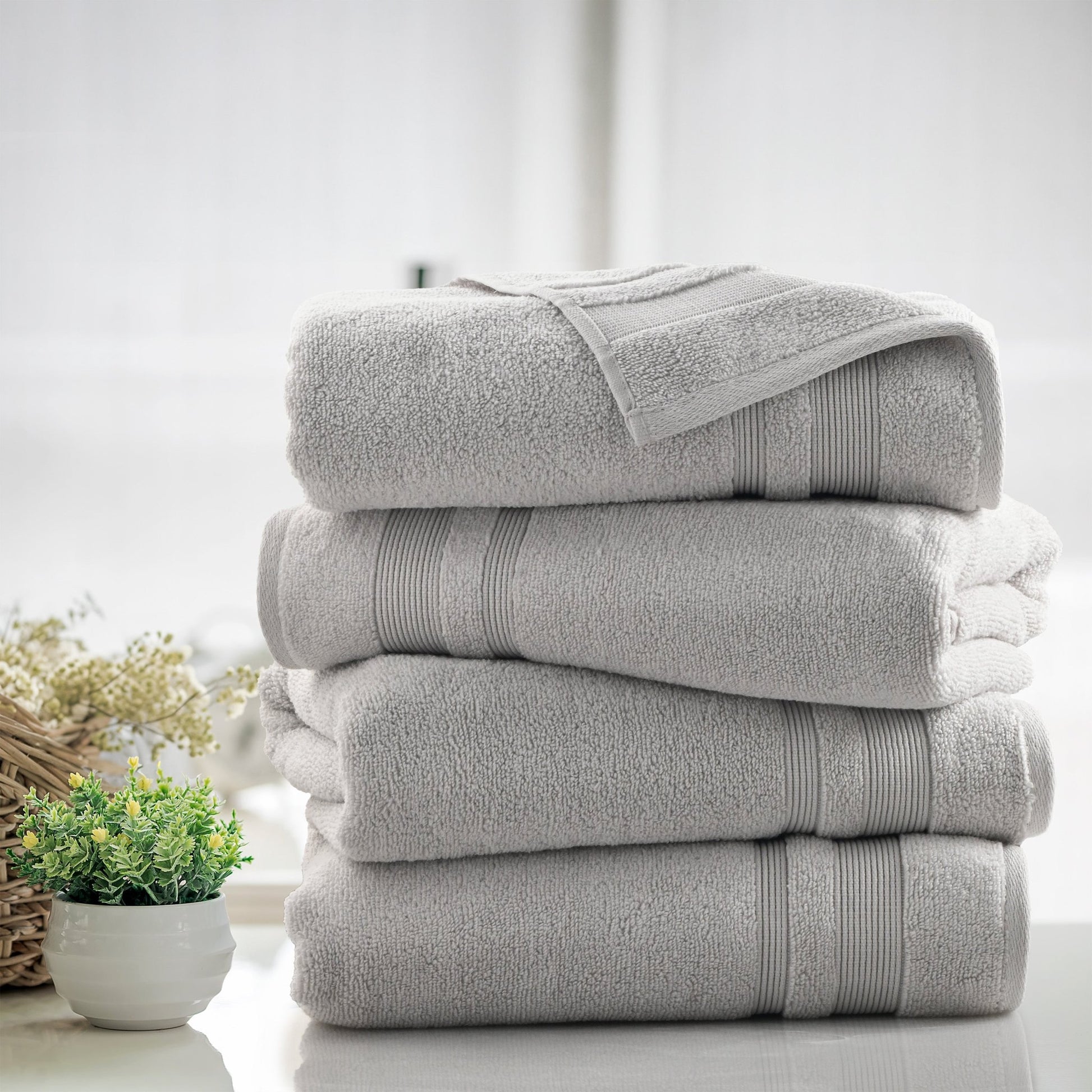 Kathy Ireland 4 - 8 Piece Zero Twist Cotton Plush Bath Towel Set - Quahog Bay Bedding