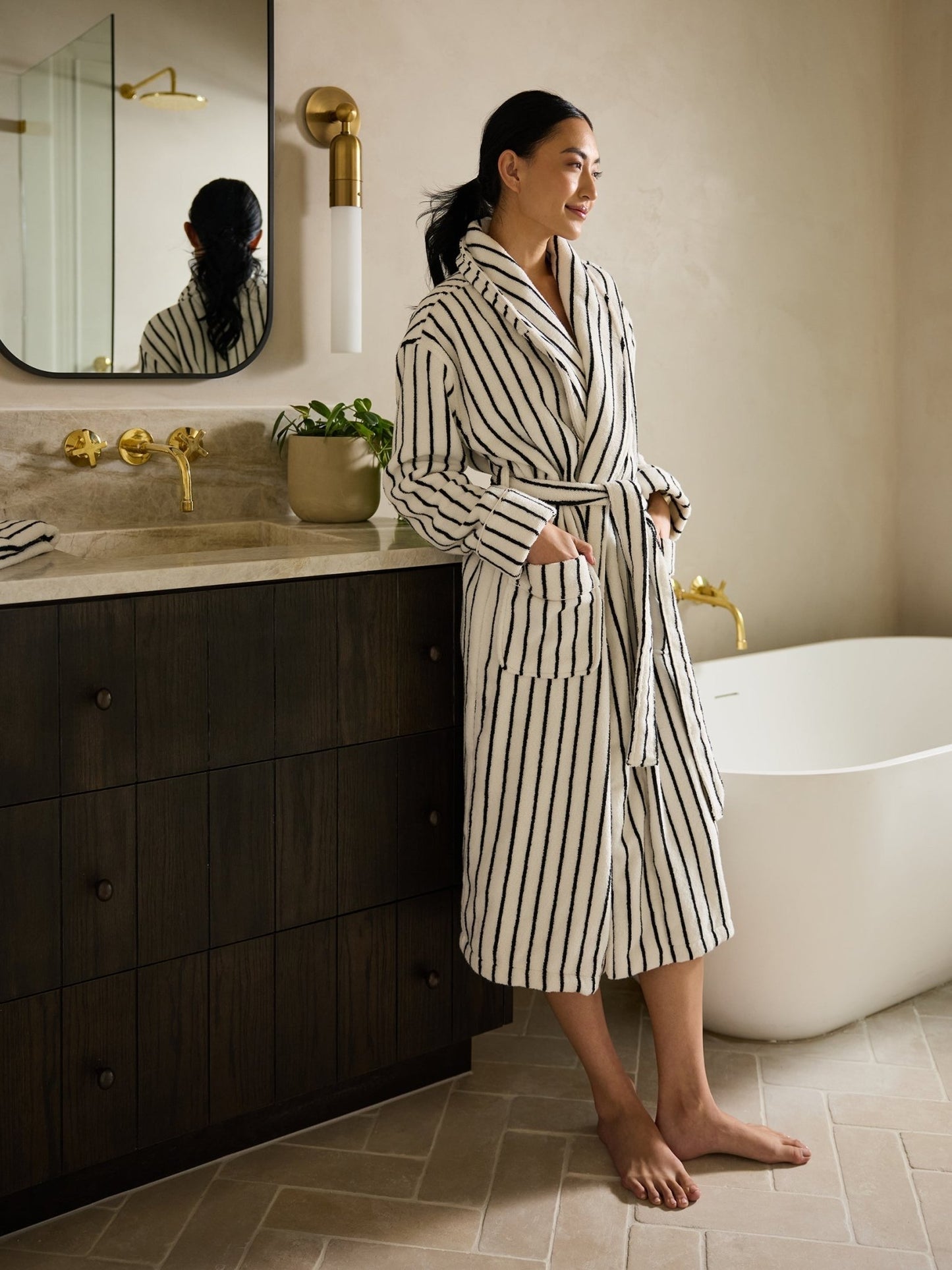 Luxe Bath Robe - Luxurious Bath Robes - Quahog Bay Bedding