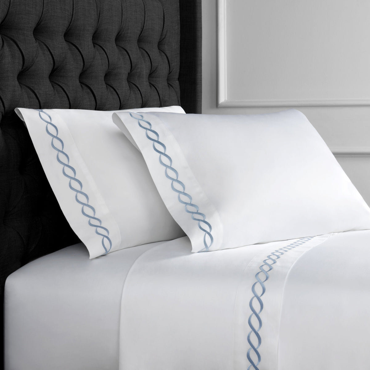 Luxury Coastal And Nautical 600TC 100% Cotton Rope Embroidered Sheet Set - Quahog Bay Bedding