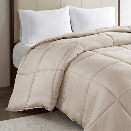 Winfield 300 Thread Count Cotton Shell Luxury DA Comforter by Madison Park - Quahog Bay Bedding