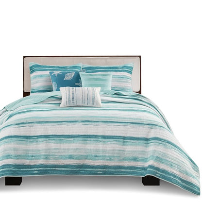 Coastal Marina 6 Piece Quilt Set with Throw Pillows - Aqua, Teal and Pastel Blue Hues