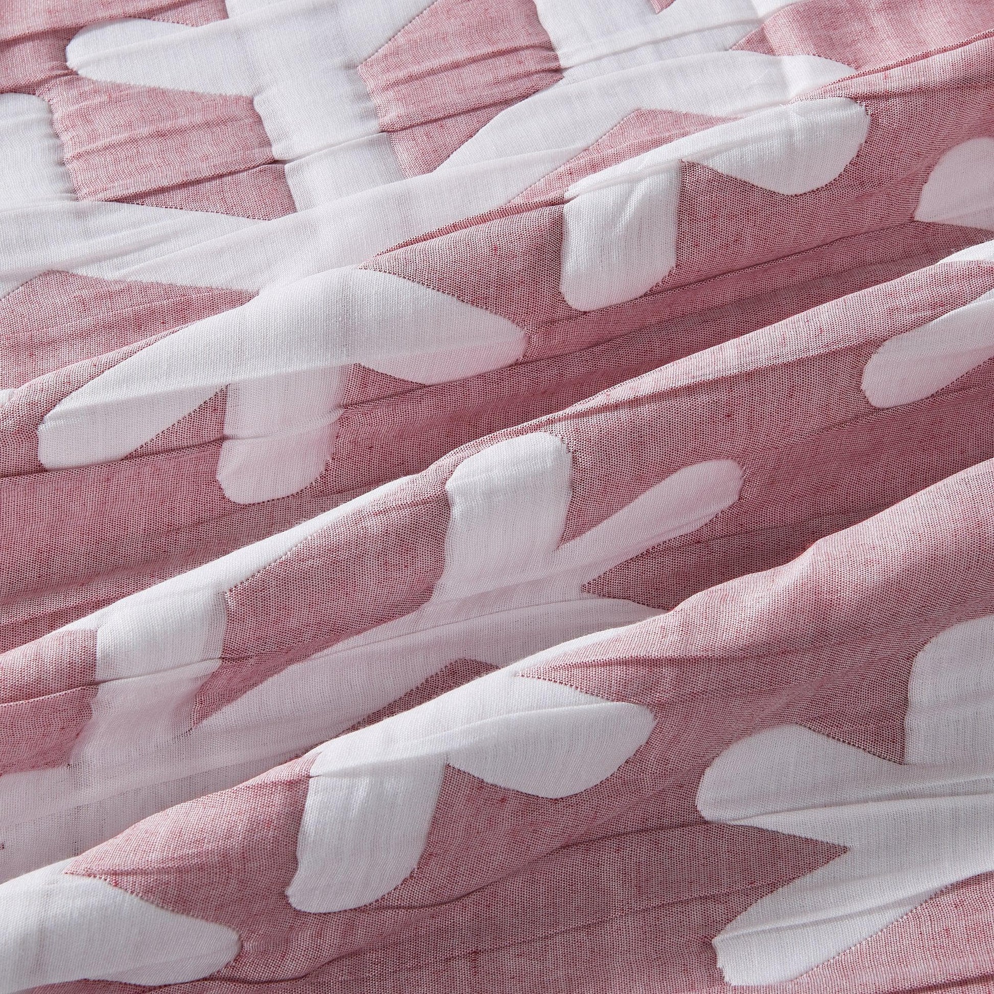 Matelassé Snowflake Quilt Set - Coastal Christmas Bedding - Quahog Bay Bedding