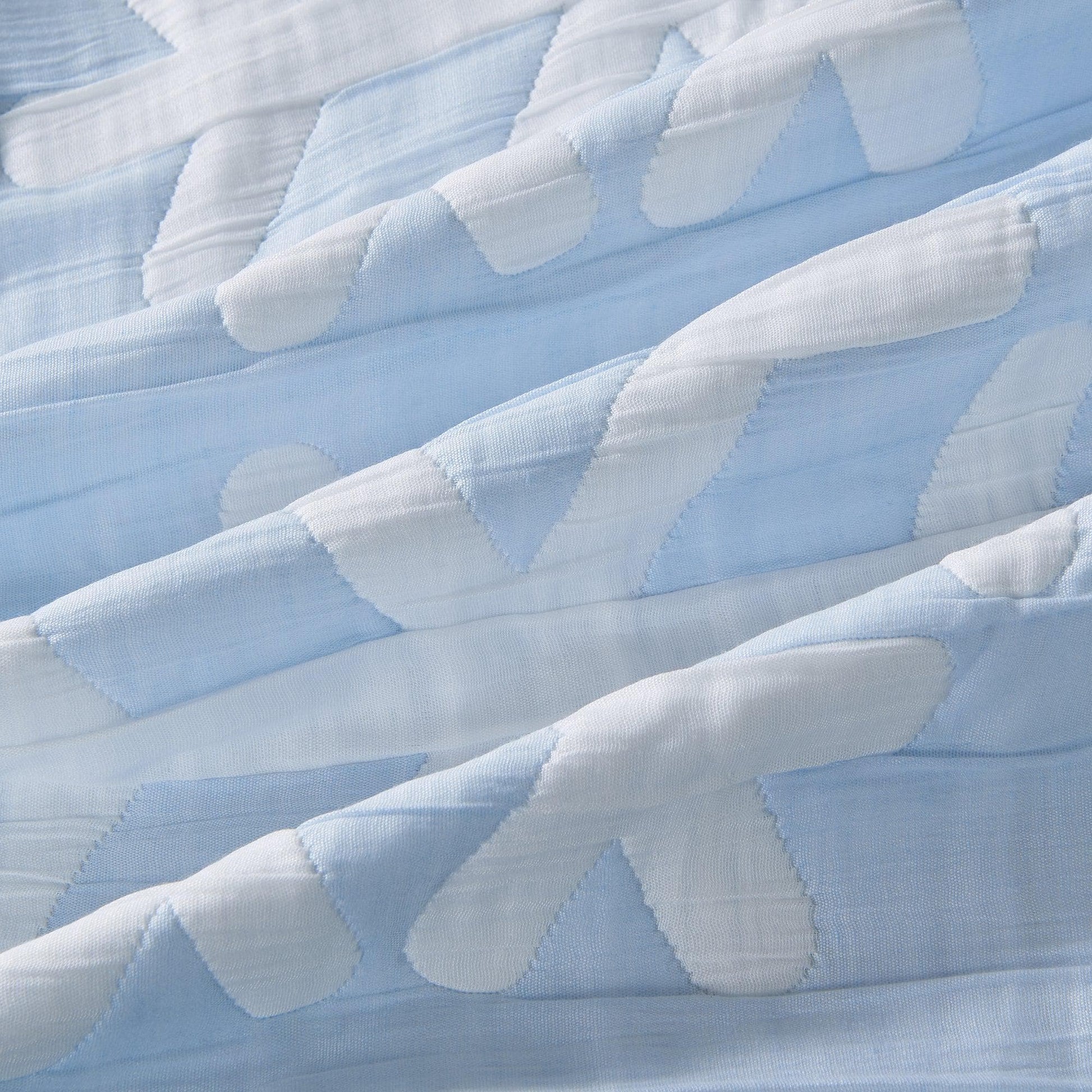 Matelassé Snowflake Quilt Set - Coastal Christmas Bedding - Quahog Bay Bedding