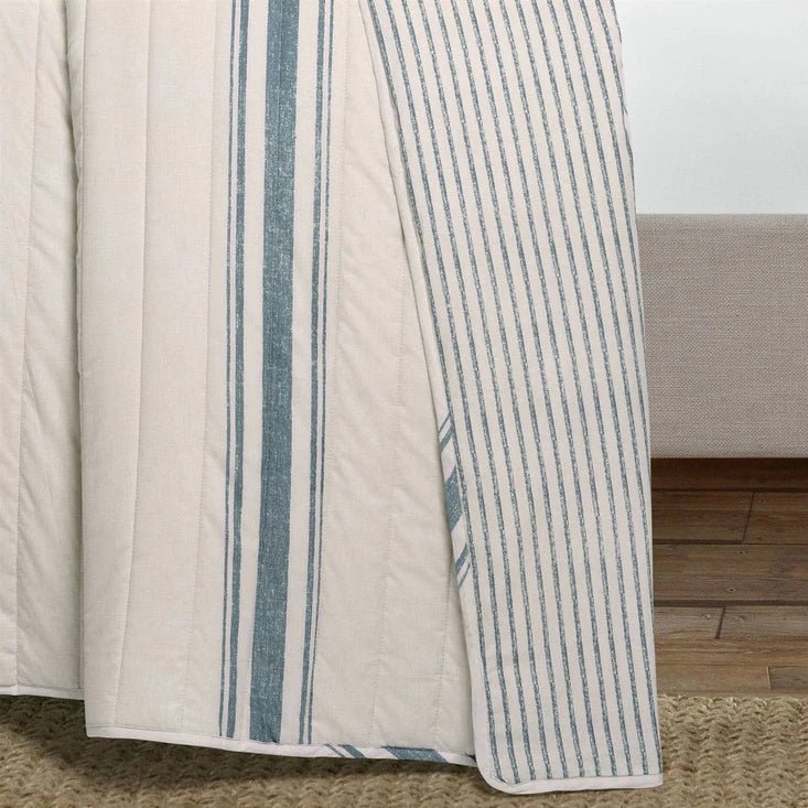 Nantucket Coastal Bedding Set - 5PC Coastal Quilt Set - Quahog Bay Bedding