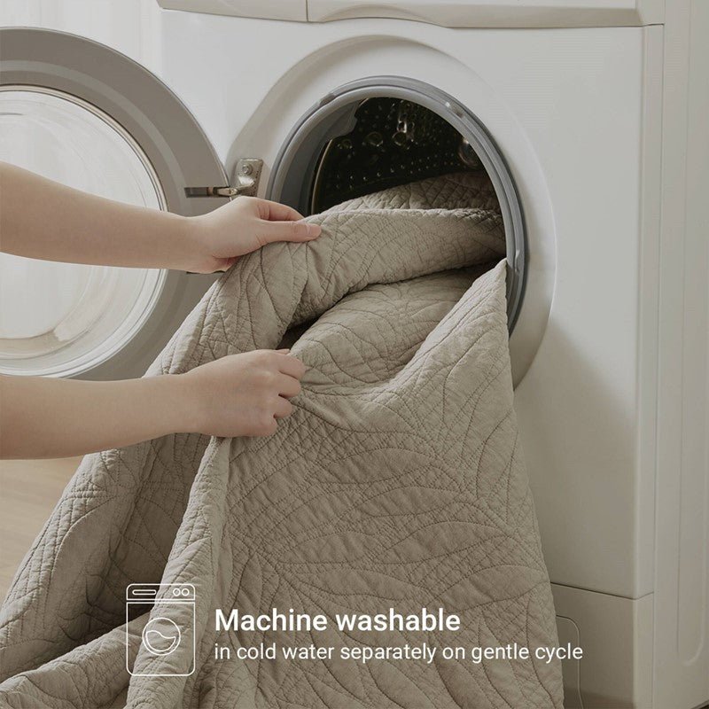 New! Botanical Leaves 3 Piece Cotton Quilt Set - Floral Quilt Sets - Linen - Quahog Bay Bedding