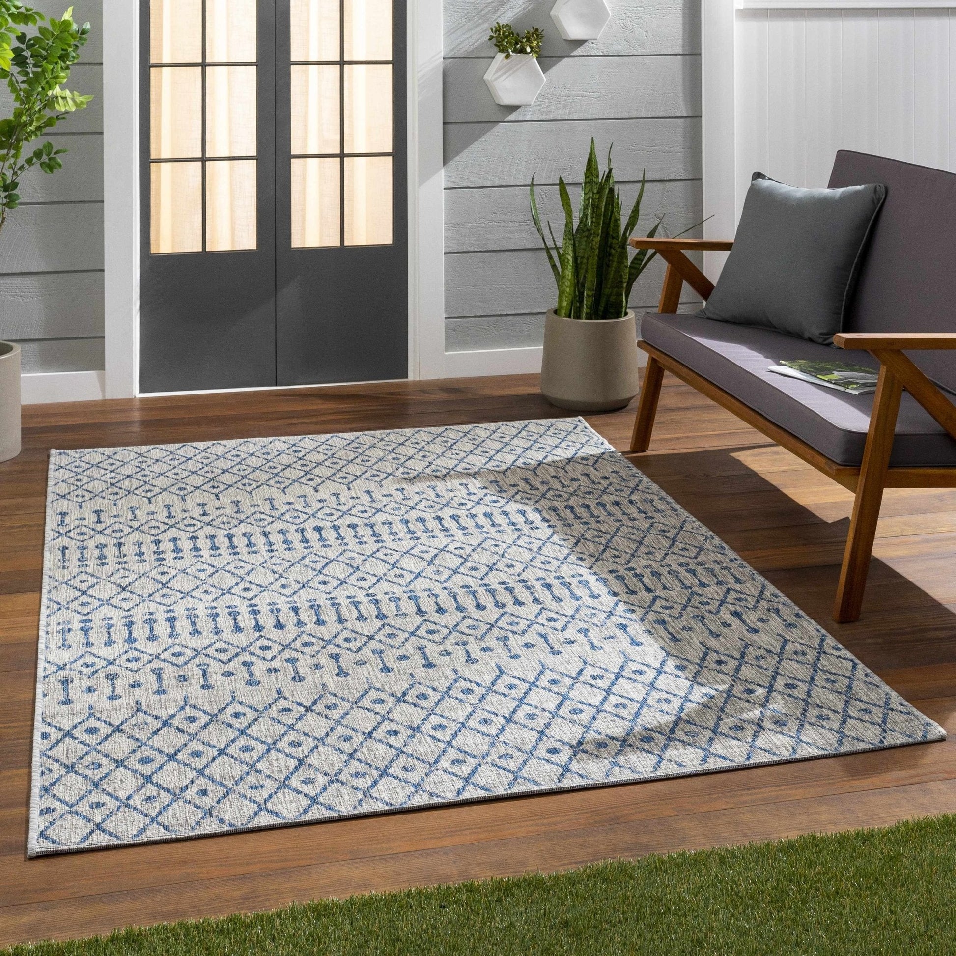 Newbern Outdoor Rug - Quahog Bay Bedding