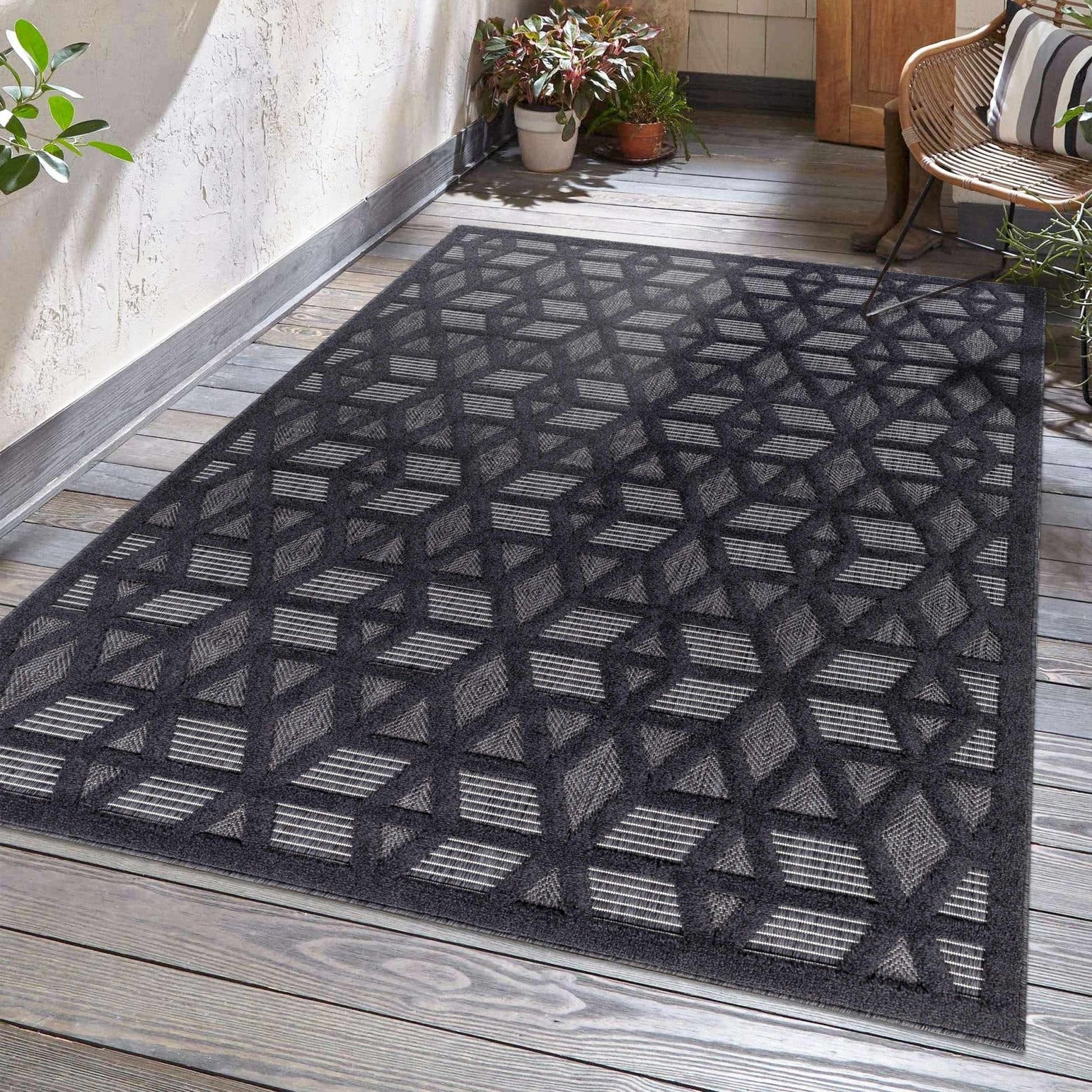 Nuri Black Outdoor Rug - Quahog Bay Bedding