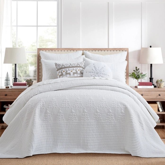 O Christmas Tree Bedspread Set - Coastal Christmas Bedding - Quahog Bay Bedding