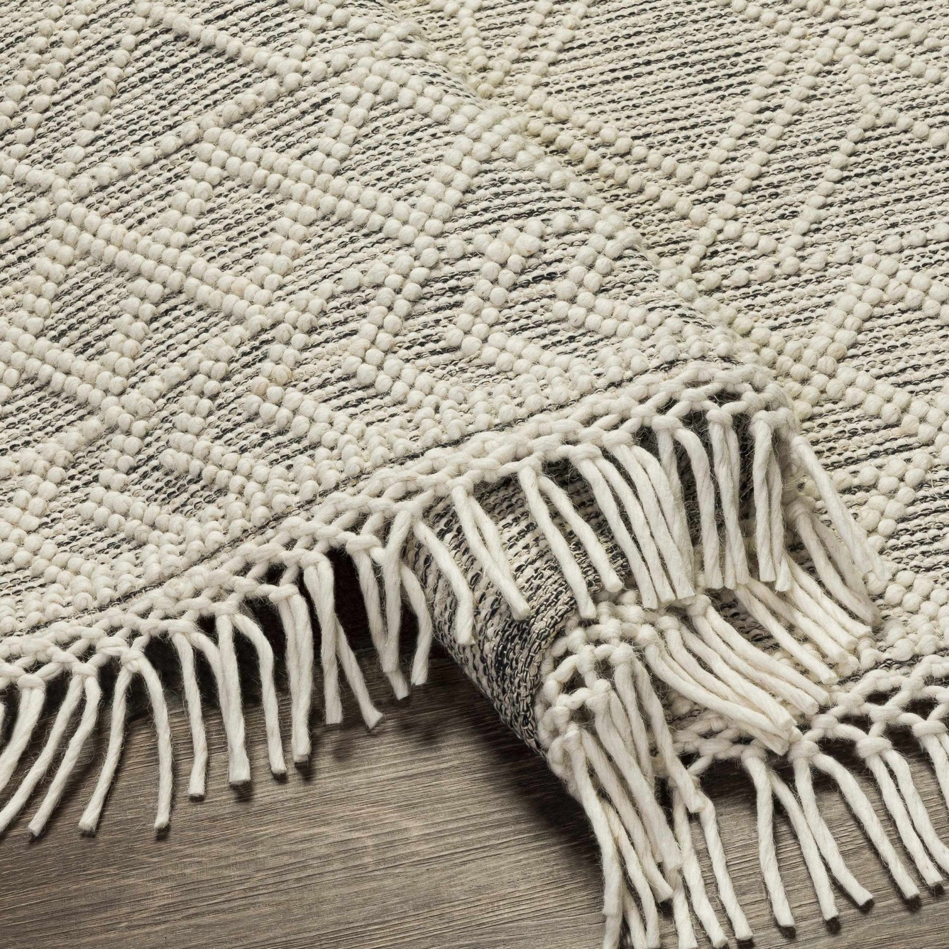 Ossun Wool Rug with Tassels - Quahog Bay Bedding
