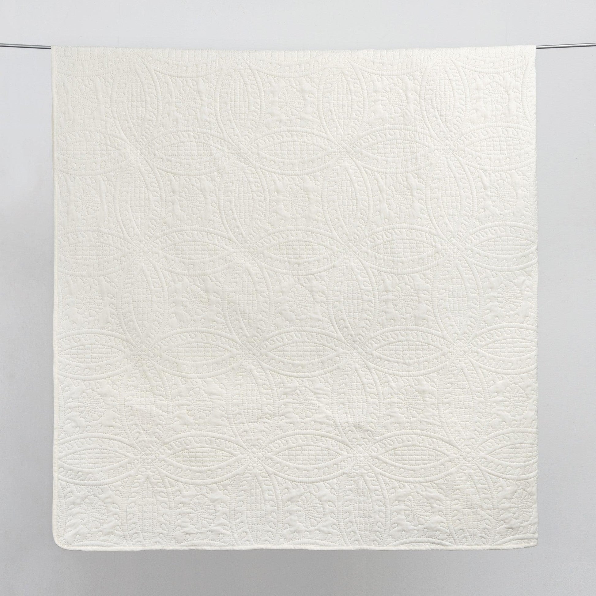 Oversized Coastal Medallion Quilt Set - Coastal Quilts - Quahog Bay Bedding